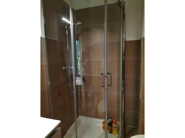 Appartamenti Isola Della Scala (Verona) - vista doccia